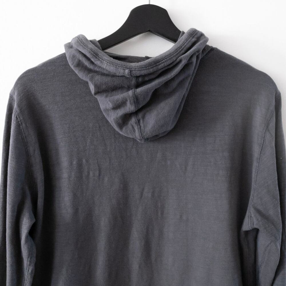 Faherty Sunwashed Midweight Organic Pullover Hood… - image 6